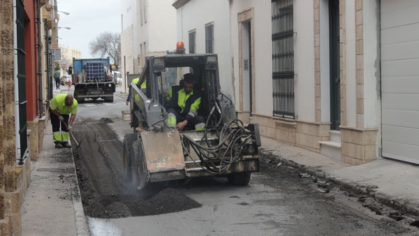 Paseando por Puerto Real: “Obras Preelectorales en Puerto Real”