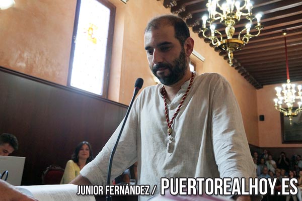 Antonio Romero toma posesión como nuevo alcalde de Puerto Real