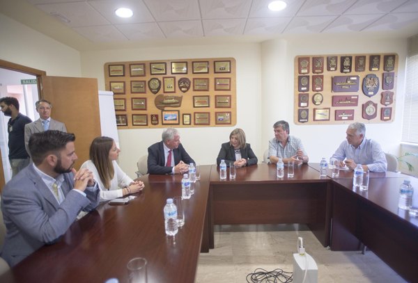 Irene García defiende la apuesta de la Diputación por los Astilleros