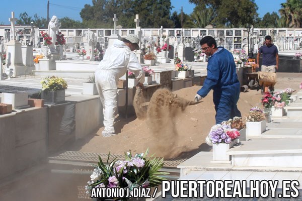 El documental ‘Cádiz, tierra con memoria’, financiado por Diputación, recopila casi 20 años de trabajo en la recuperación de fosas comunes