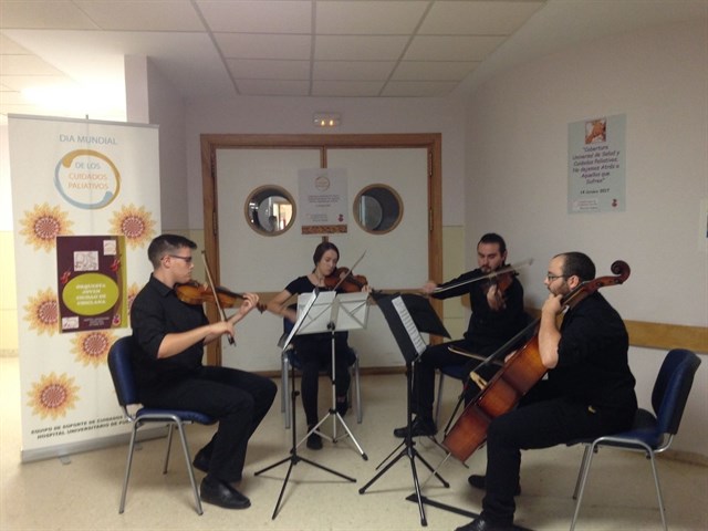 La Orquesta Joven de Chiclana en el Hospital de Puerto Real
