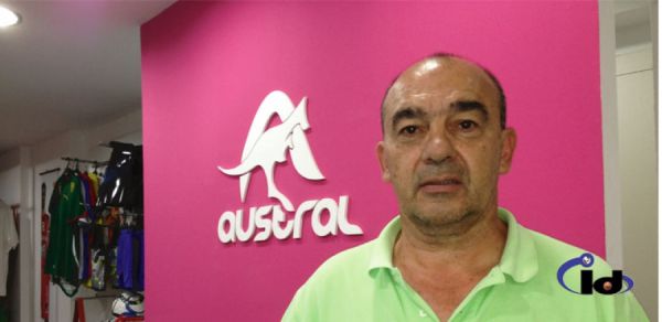 La refundación del Puerto Real CF pasa por el Ayuntamiento