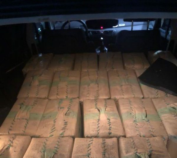 Droga intervenida en los registros.