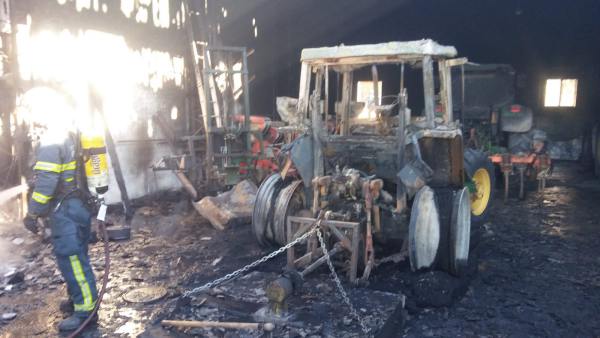 Incendio en Cortijo Guerra.