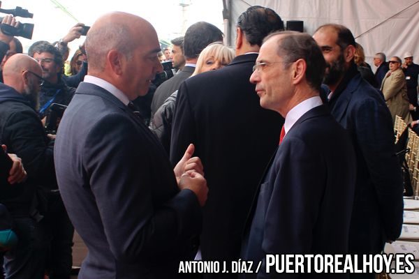 Pablo López, Director de Navantia en la Bahía de Cádiz, durante su discurso.