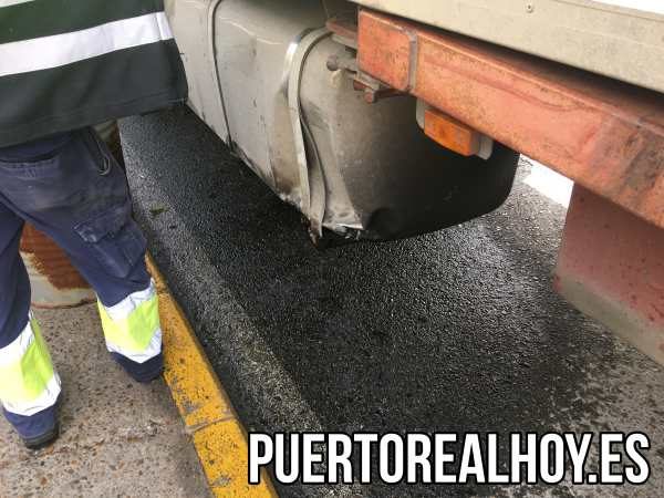 Tanque del camión accidentado.