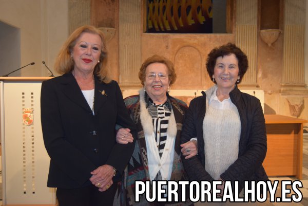 Puerto Real reconoció a las primeras concejalas democráticas por el 8 de Marzo