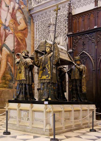 Tumba de Colón en la Catedral de Sevilla.