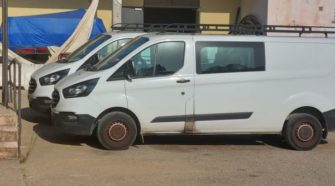 Uno de los coches de la brigada municipal