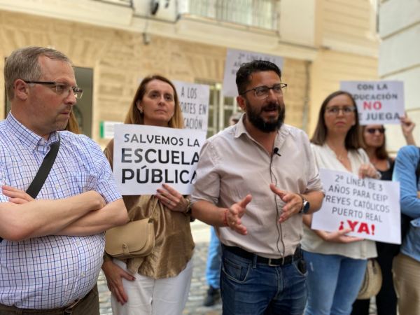 IU reclama la segunda línea de infantil para el CEIP Reyes Católicos