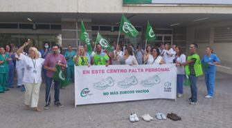 Protestas del personal sanitario en el Hospital de Puerto Real