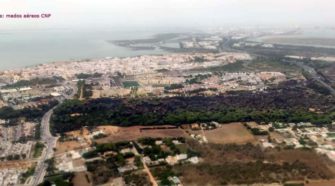 Imágenes aéreas del incendio en Las Canteras