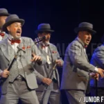 Chirigota «Qué de gente muere por Cai». Foto: Junior Fernández