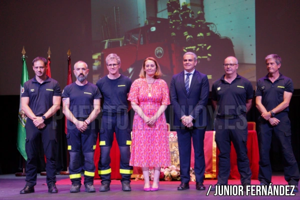 Miembros del Consorcio Provincial de Bomberos de Cádiz.  / Foto: Junior Fernández.