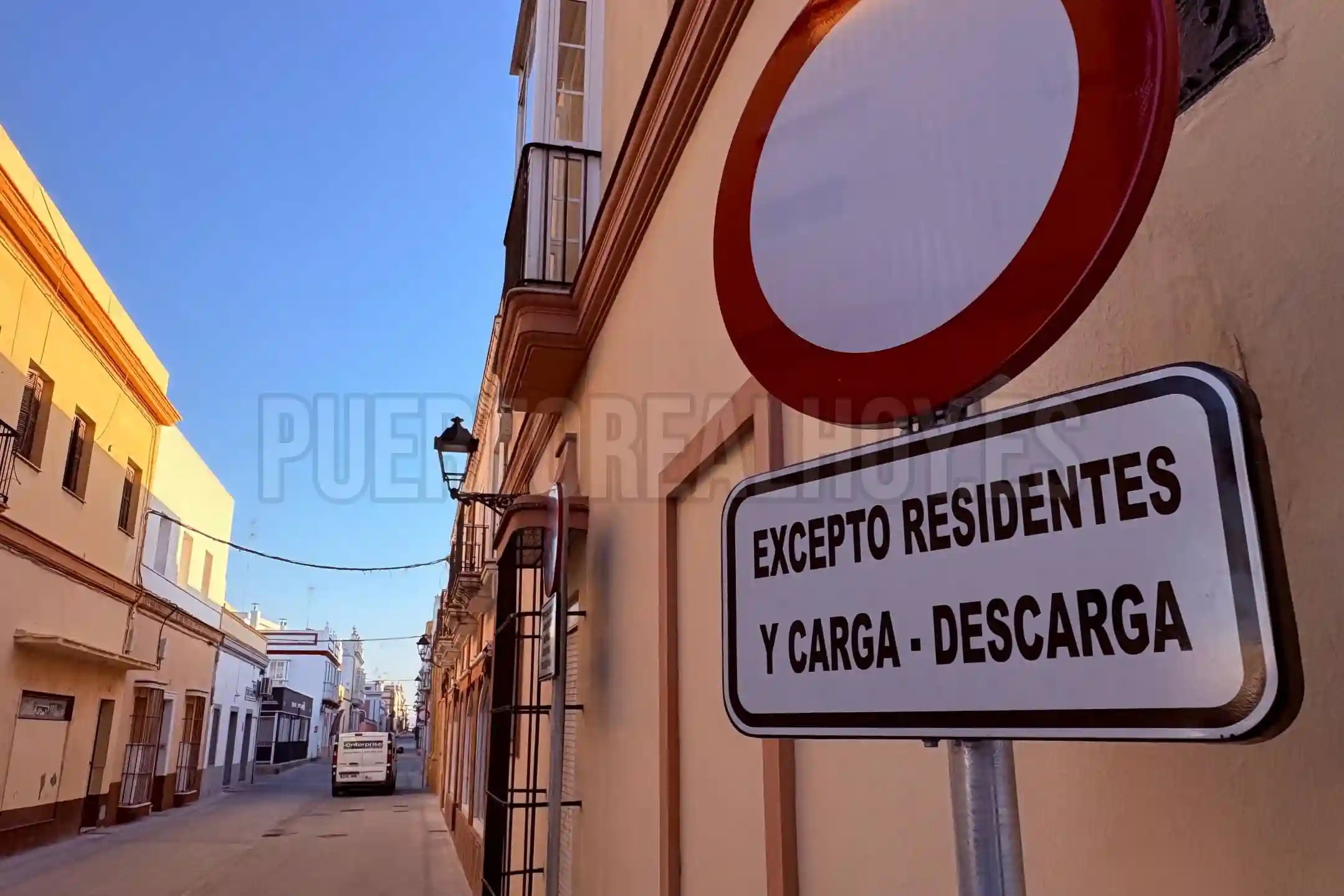 Calle Soledad desde la Calle Amargura.