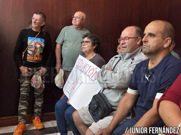 Miembros del mercado de abastos de Puerto Real. Foto: Junior Fernández.